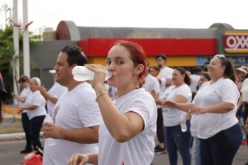 Salud Colima recomienda medidas ante altas temperaturas para prevenir golpe de calor