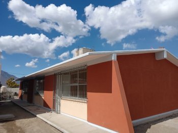 Gobierno de Puebla invierte 2.5 millones de pesos en nueva infraestructura para primaria en Tlachichuca