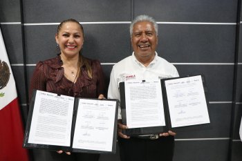 SEP y Secretaría de las Mujeres firman convenio para prevenir violencia en adolescentes en Puebla