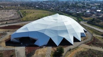 SCOP concluye rehabilitación del domo del Auditorio Bicentenario; municipio continúa con detalles interiores