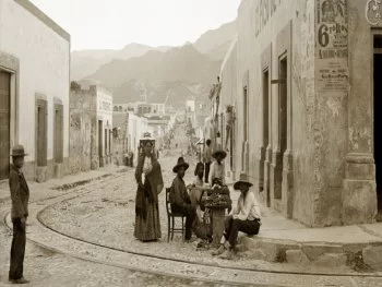 Ciclo 'Nuevas Voces en la Historia' abordará grupos sociales relegados en Nuevo León