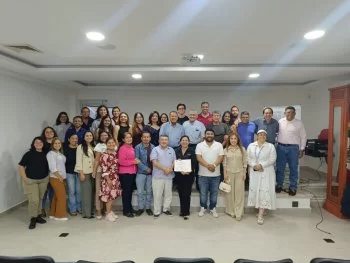 SEDETUS capacita a arquitectos en comercialización inmobiliaria y administración condominal para fortalecer el sector