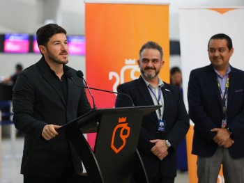 Samuel García inaugura ruta directa Monterrey-París de Aeroméxico; suma 64 vuelos directos desde NL