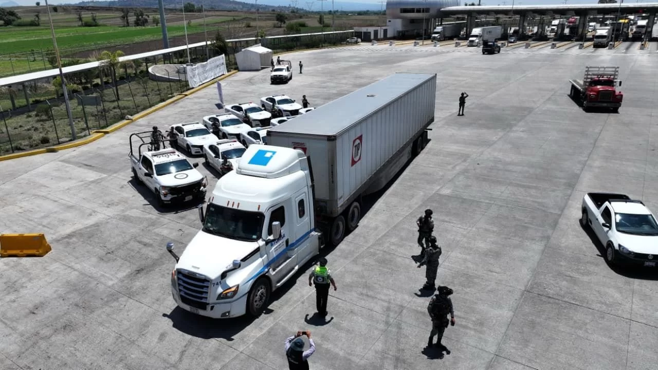 Operativo 'Cero Robos' en Puebla recupera m&aacute;s de mil veh&iacute;culos y asegura hidrocarburo