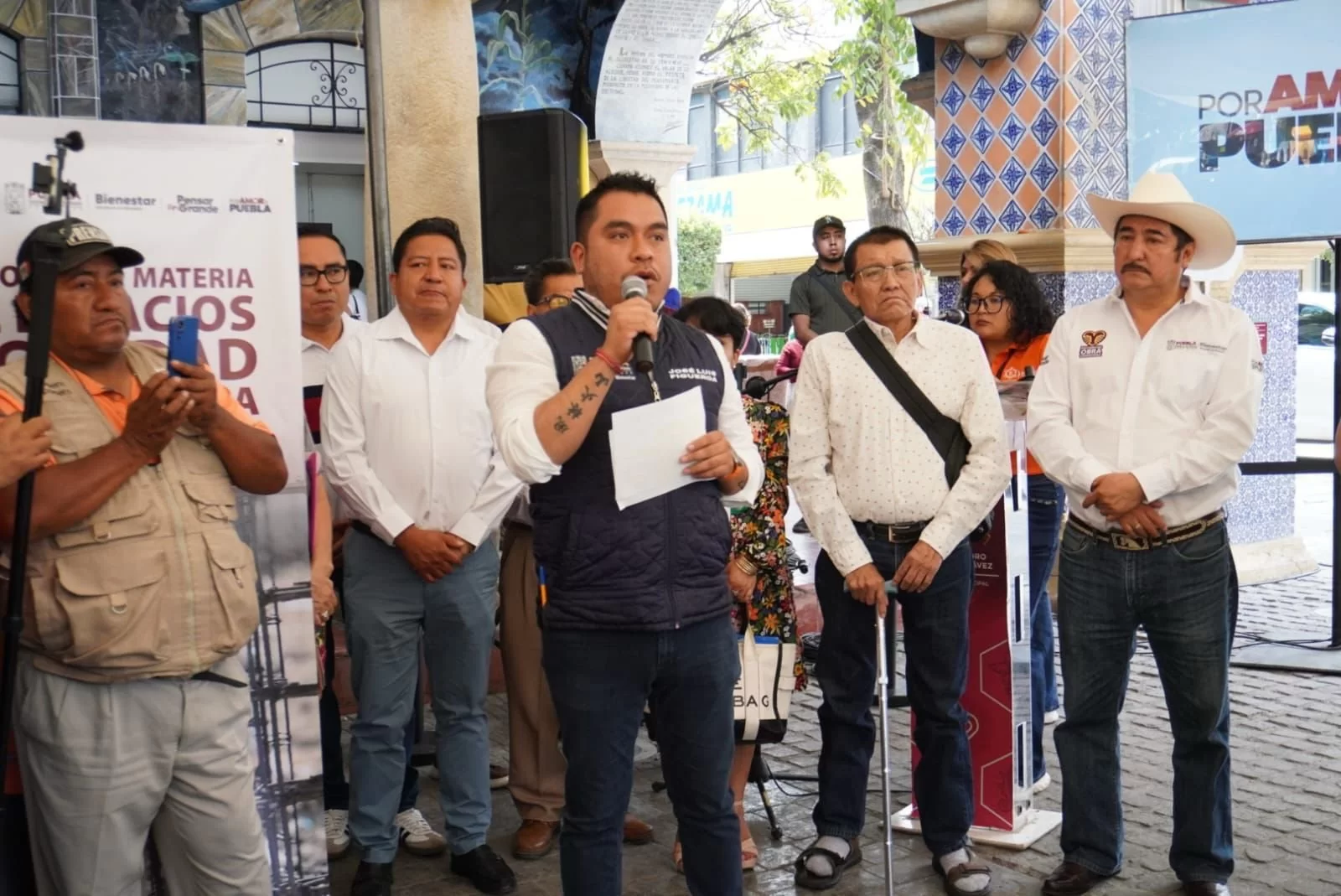 Secretar&iacute;a de Bienestar informa sobre programas sociales en Jornada de Atenci&oacute;n Ciudadana en Tehuac&aacute;n