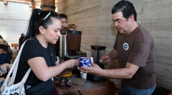 Evento 'Michoacán en Los Pinos' genera derrama de 1.7 millones de pesos con 42 marcas locales