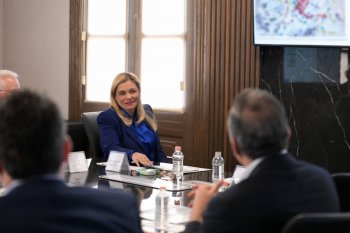 Gobernadora Maru Campos analiza diagnóstico de semaforización y movilidad en Chihuahua con empresarios