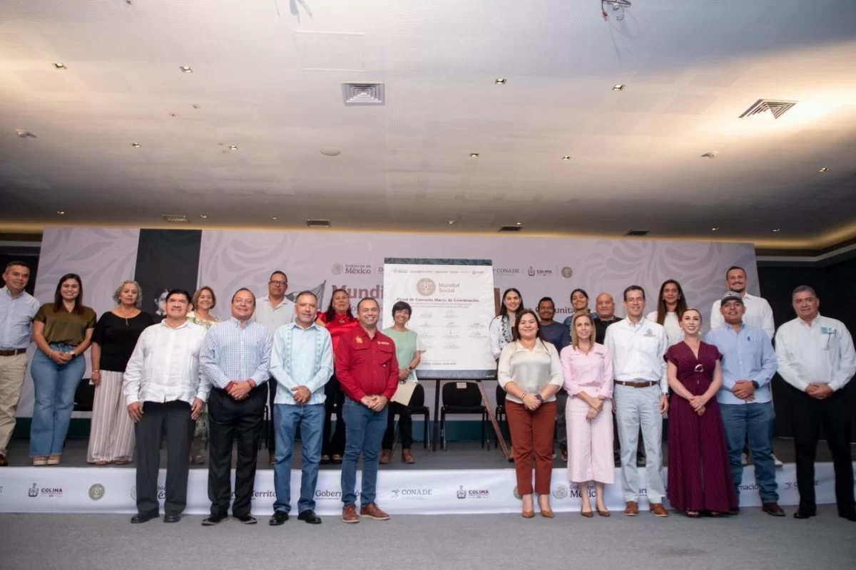 Gobierno de Colima se suma al proyecto Mundial Social 2026 con la recuperaci&oacute;n de 36 canchas