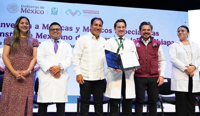 IMSS y gobierno de Chiapas dan la bienvenida a 371 médicos especialistas para fortalecer la atención en el estado