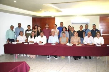 Gobierno de Colima asigna 381 horas definitivas para educación artística en secundarias