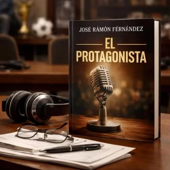 José Ramón Fernández presenta 'El Protagonista', libro de memorias con anécdotas junto a Bustamante y Trujillo
