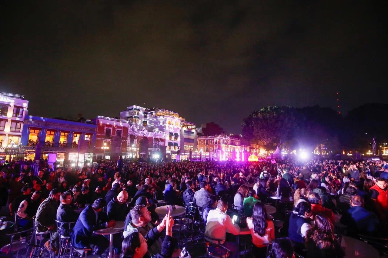 Festival Glow posiciona a Puebla como referente internacional de eventos con derrama econ&oacute;mica y tur&iacute;stica: Armenta Mier