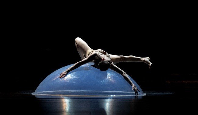 Laleget Danza presenta 'Falsos finales' en el Teatro Helénico para celebrar el Día Internacional de la Danza