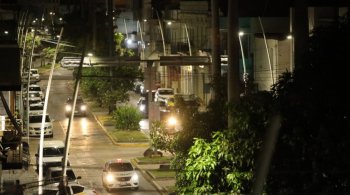 Gobernador convive con embajadoras de la Feria Tabasco 2026 en desayuno tradicional