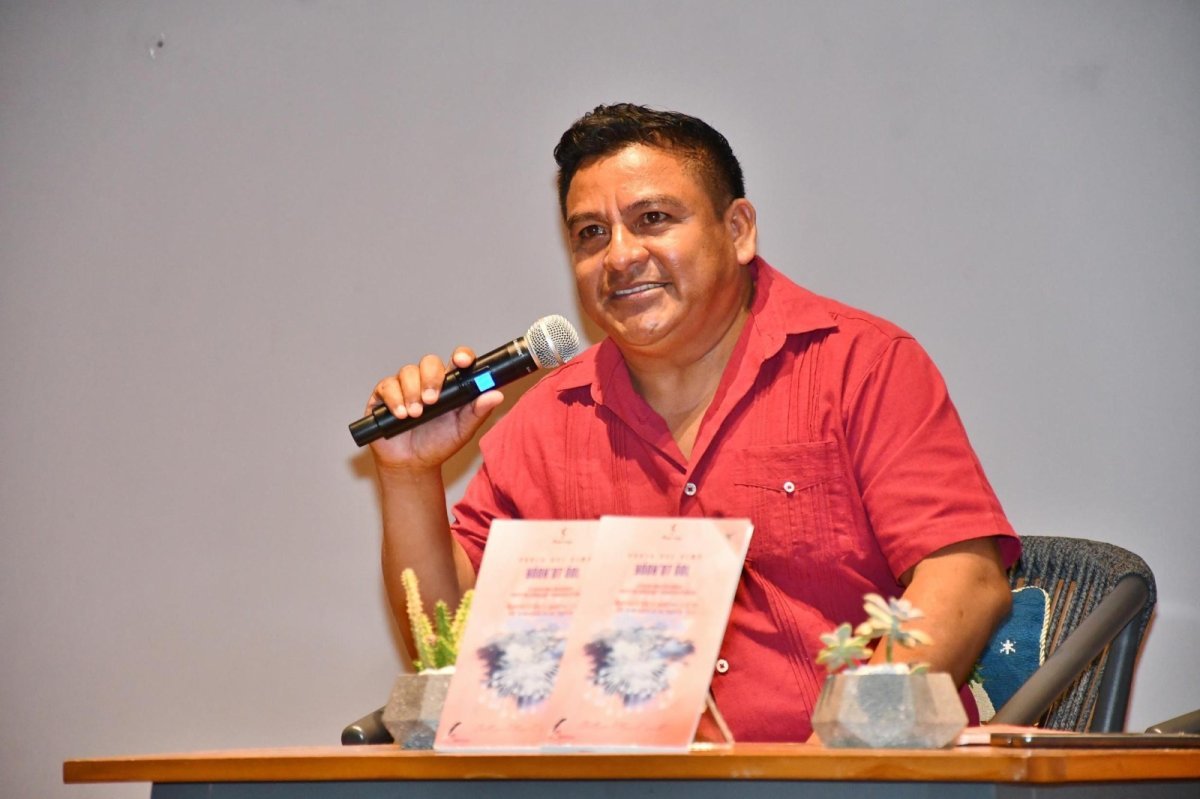 FPMC presenta poemario en maya 'Kuulul Saam' para celebrar la identidad de Cozumel