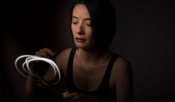 Fonoteca Nacional presenta exposición 'Tramas resonantes' de Alba Triana