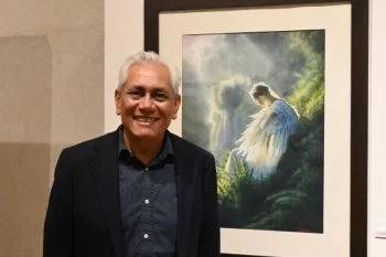 Inauguran exposición 'Seres de luz' del artista Cuauhtémoc Velázquez en CEART Querétaro