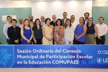 León supera metas educativas con apoyos, hábitos saludables y actividades formativas