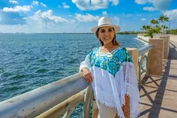 Mara Lezama llama a consolidar un Cancún sustentable e incluyente en su 56 aniversario