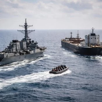 Estados Unidos intercepta buque y Trump afirma que llevaba un 'regalo' de China a Irán