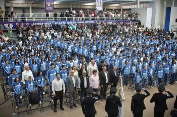 Gobernadora de Guanajuato abandera a delegación para Olimpiada Nacional 2026