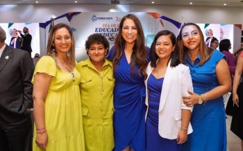 Gobernadora Libia Dennise reconoce labor de educadoras y educadores en Guanajuato
