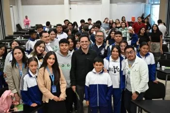 Gobierno de Zacatecas capacita a jóvenes y educadoras para combatir la desinformación