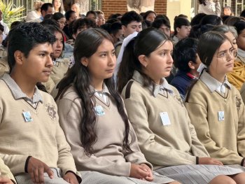 Querétaro realiza primer festival estatal de Cultura por la Paz en secundarias técnicas