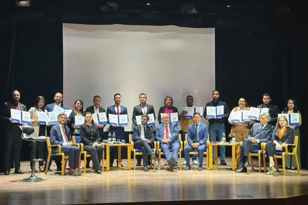 Guanajuato certifica competencias laborales para metodología Joy of Moving de Ferrero