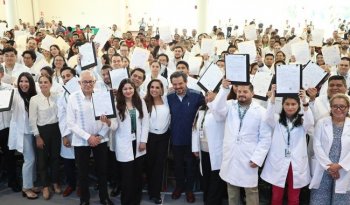 IMSS fortalece atención médica en Quintana Roo con 123 nuevos especialistas