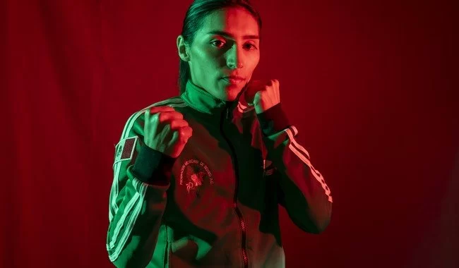 Boxeadora mexicana Fátima Herrera gana por nocaut y asegura medalla en Copa del Mundo