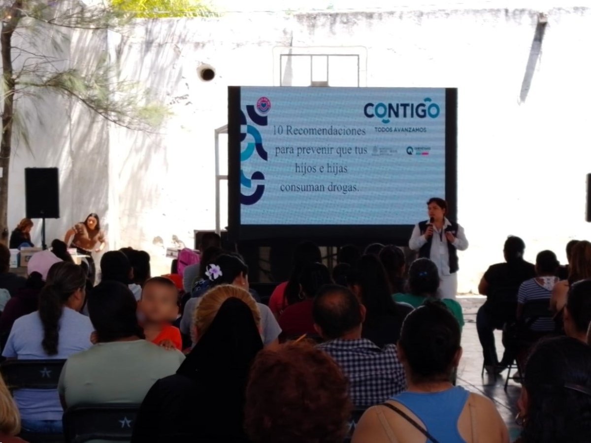 CECA capacita a 150 padres en Tolimán para prevenir adicciones en menores