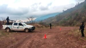 Policía Estatal instala puesto de atención ciudadana en Tecpan de Galeana para prevenir delitos