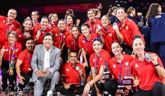 Selección femenil de voleibol inicia concentración en CNAR para 2026