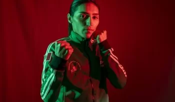 Boxeadora mexicana Fátima Herrera gana por nocaut y asegura medalla en Copa del Mundo