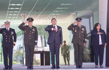 Gobernador Alejandro Armenta asiste a toma de protesta del nuevo comandante de la 25/a Zona Militar en Puebla