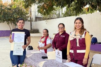 ISMUJERES capacita a mujeres en emprendimiento en Cabo San Lucas como parte de estrategia estatal