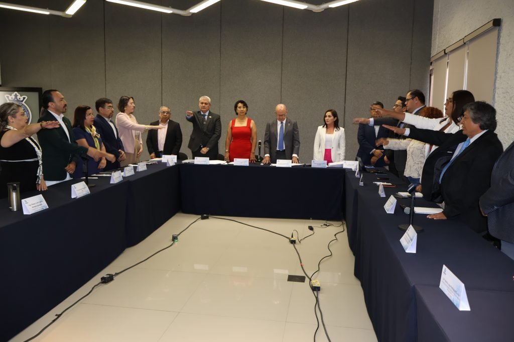 COPREG inicia nueva etapa 2026-2028 con enfoque en ética profesional y bienestar social en Guanajuato