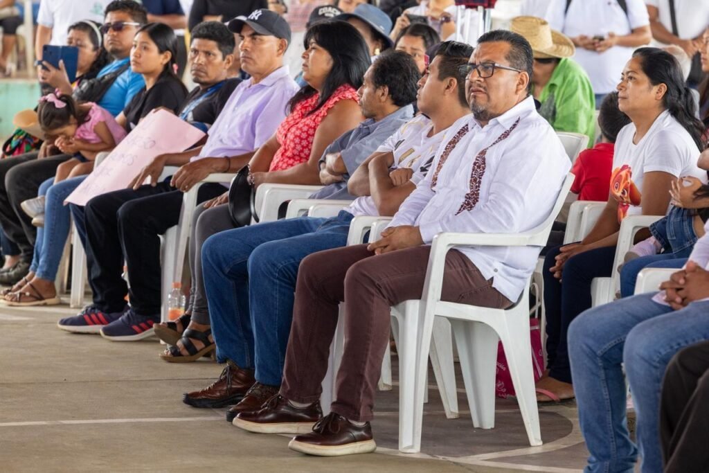 Gobernador Salomón Jara anuncia obras y apoyos para Pluma Hidalgo con estrategia Trabajo que Transforma tu Municipio