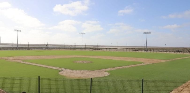 Gobierno entrega estadio de béisbol profesional en Guerrero Negro, Mulegé