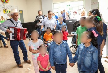 Gobierno de Zacatecas celebra Día del Niño con festejo intergeneracional en Casa de Día “Amat-Te”