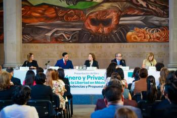 Ministra Yasmín Esquivel señala responsabilidad compartida entre Estado y sociedad hacia reclusas