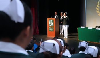 Escuela de Enfermería del IMSS Siglo XXI celebra 79 años formando profesionales con excelencia