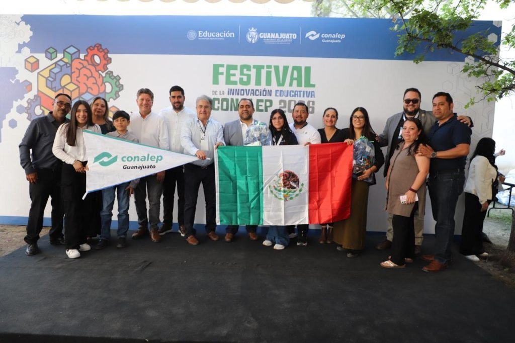 Estudiante y docente del CONALEP Salamanca representarán a México en competencia mundial en Shanghái