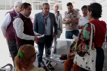 SEDIF y ISSSTEP fortalecen atención en hospital 5 de Mayo con visitas semanales