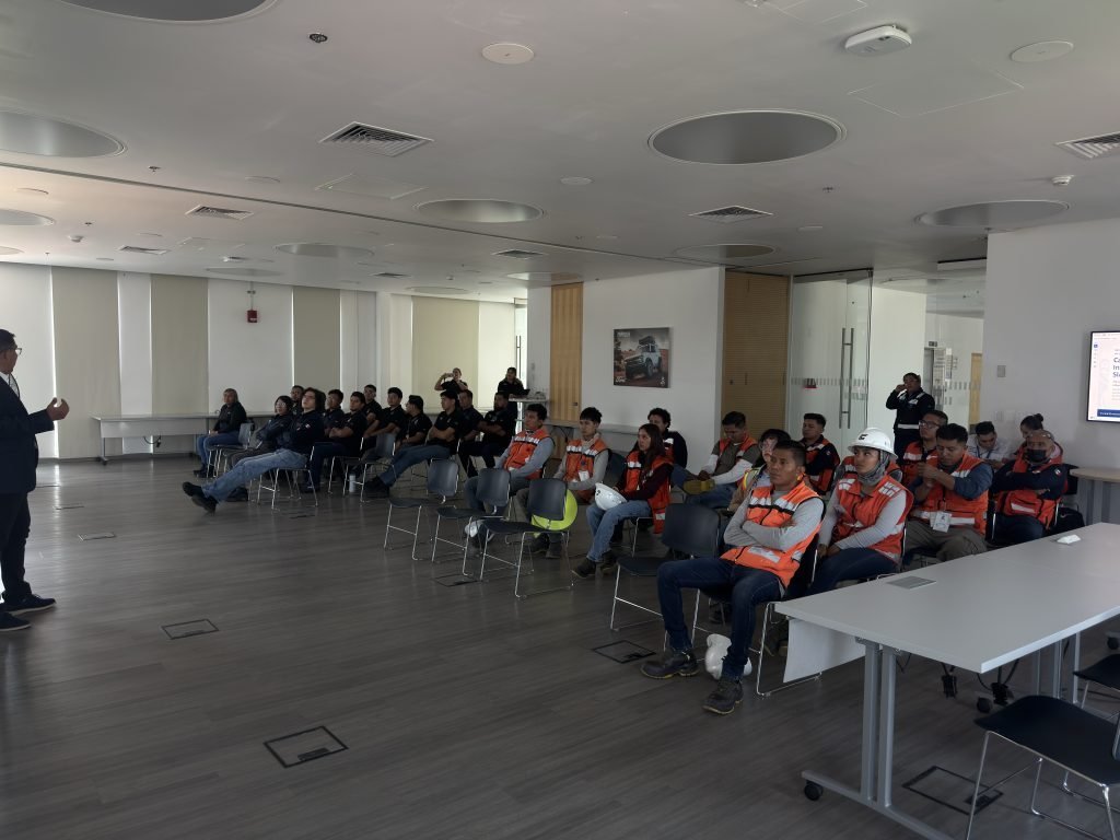 Secretaría del Agua y Medio Ambiente presenta plataforma SIAMA en Feria Ambiental de Ford Irapuato