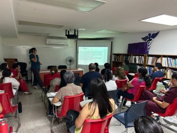 Capacitan a personal del Hospital de Jalpan en respuesta inmediata obstétrica