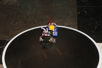 COBAEP arrasa en competencia de robótica Sumobots con alumnos de Acatzingo