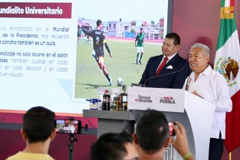 SEP y gobierno de Puebla lanzan convocatoria del Mundialito Universitario 2026
