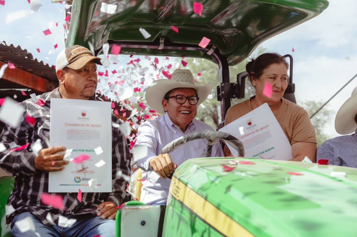 Gobernador David Monreal arranca ciclo agrícola 2026 con entrega de apoyos al campo en Zacatecas